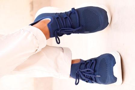  حذاء RUN